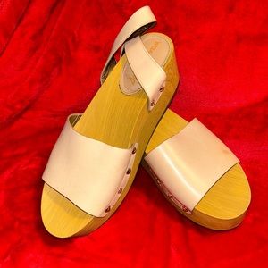 🤎Sam Edelman Flatform Sandals